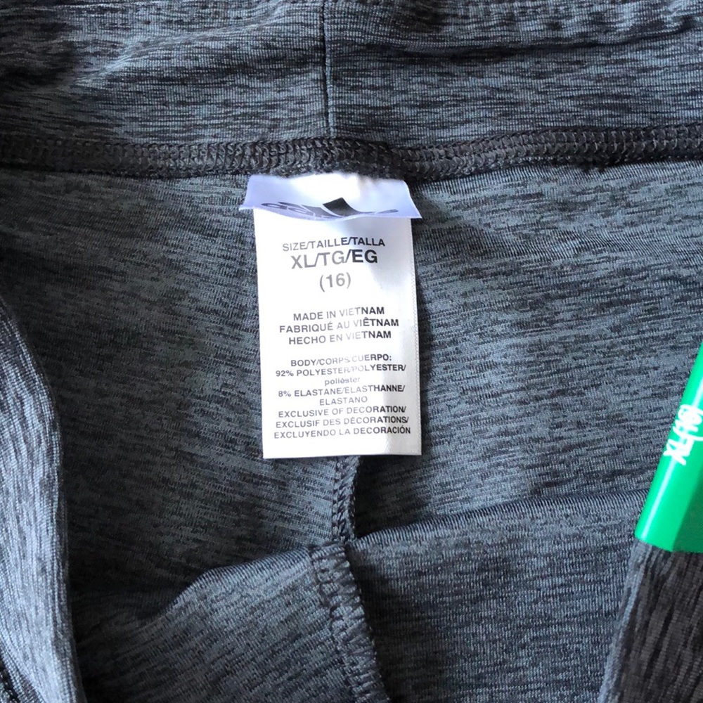 New Adidas pants - Picture 3 of 7
